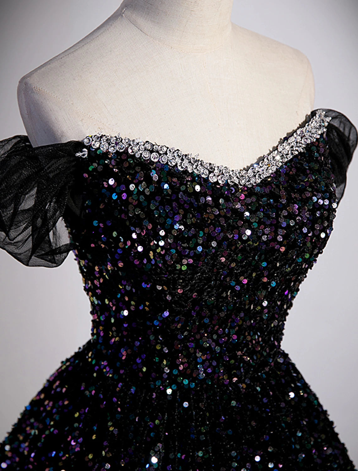 Vestido de fiesta con lentejuelas y brillo, para invitados de boda, cumpleaños, cola de corte, sin mangas, hombros descubiertos, con lentejuelas y pliegues.